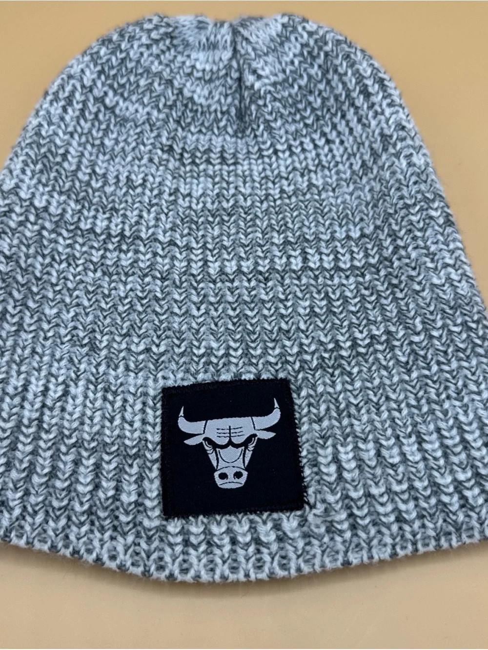 CHICAGO BULLS (SGA) STADIUM GIVEAWAY 1/18/2020 WINTER KNIT HAT